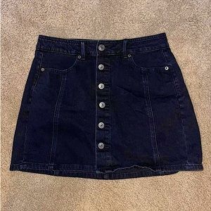 American Eagle black denim skirt